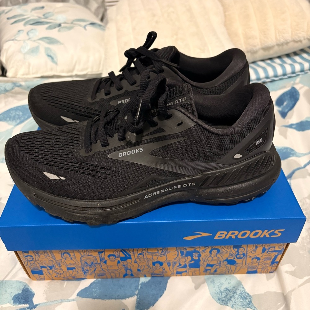 Brooks Women's Running Shoes